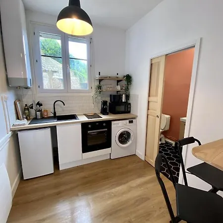 Le Studio : Cosy, Centre Ville, Parking Gratuit