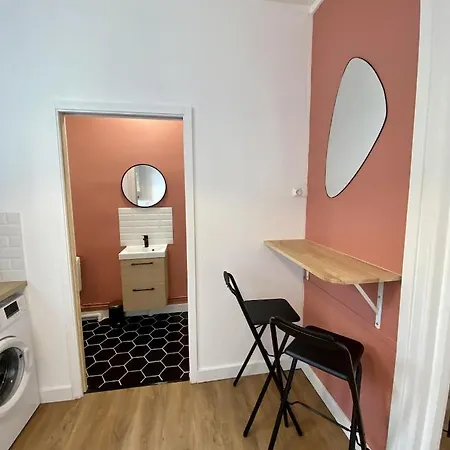 Le Studio : Cosy, Centre Ville, Parking Gratuit Daire *